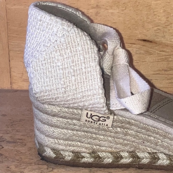 Cream UGG espadrilles - Picture 2 of 8